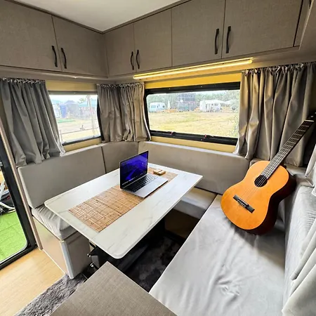 Yakamoz Karavan Kamp alanı